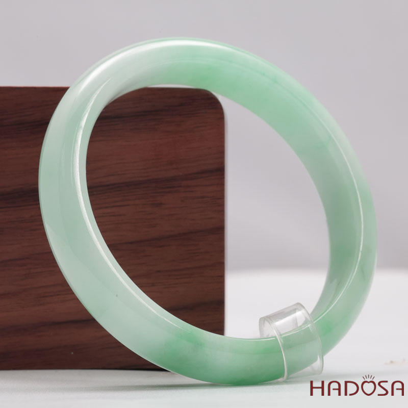 Ngọc cẩm thạch xanh vân lý ni 55