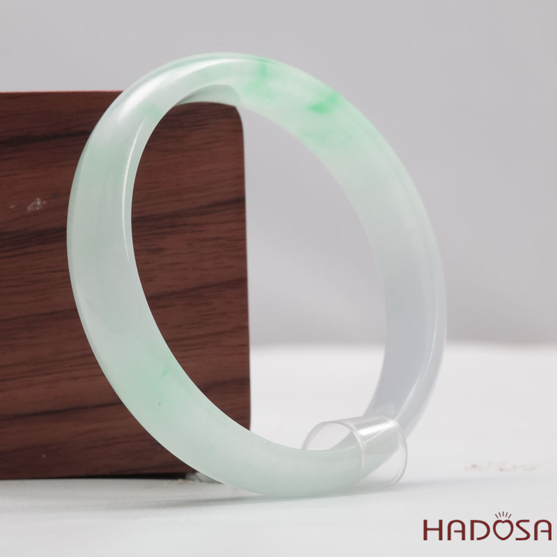 Ngọc cẩm thạch xanh vân lý ni 51