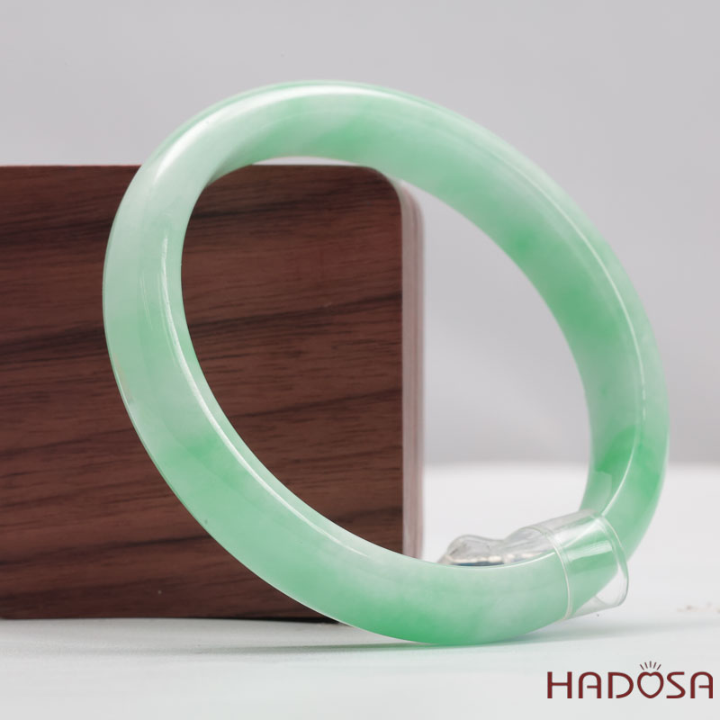 Ngọc cẩm thạch xanh vân lý ni 59