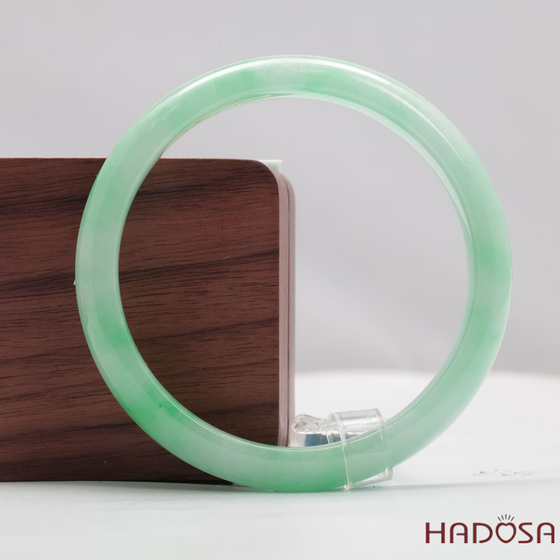 Ngọc cẩm thạch xanh vân lý ni 59