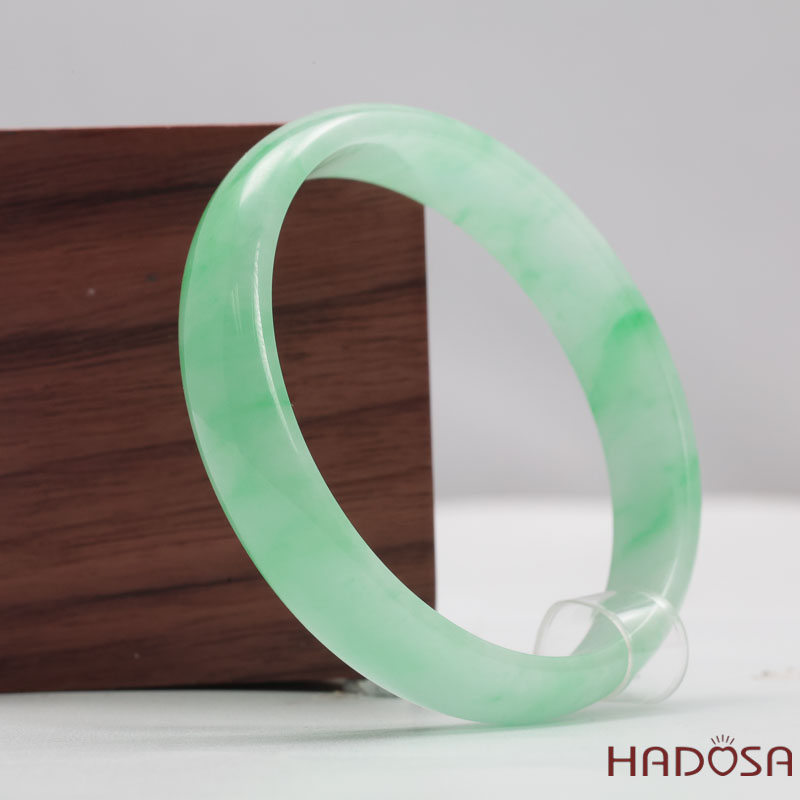 Ngọc cẩm thạch xanh vân lý ni 50