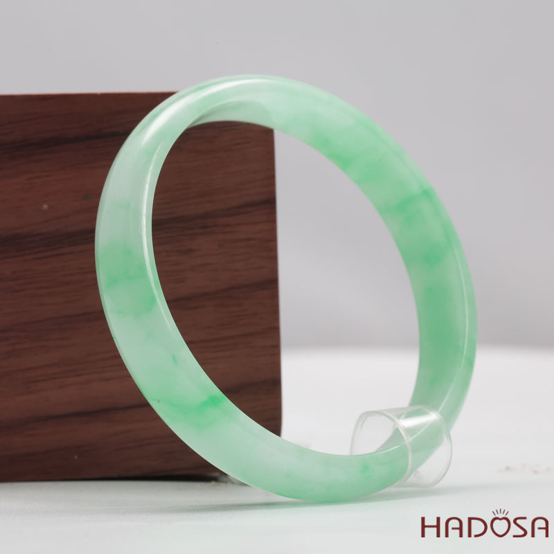 Ngọc cẩm thạch xanh vân lý ni 50