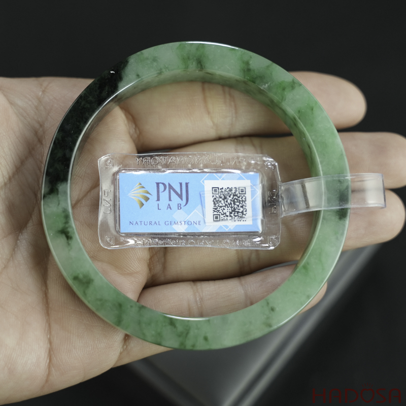 Vòng Ngọc Cẩm Thạch sơn thủy bản vuông ni 58