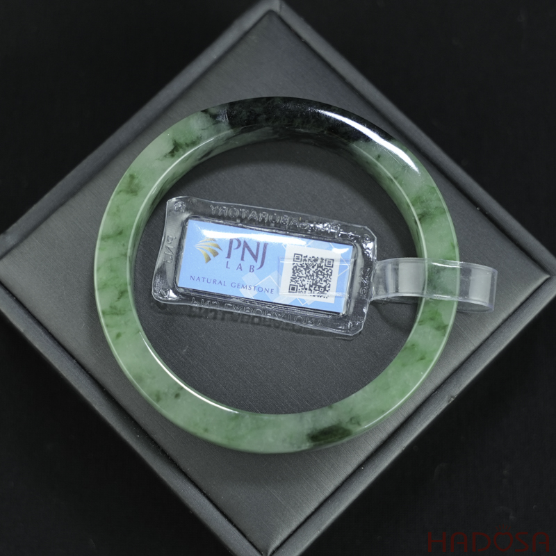 Vòng Ngọc Cẩm Thạch sơn thủy bản vuông ni 58