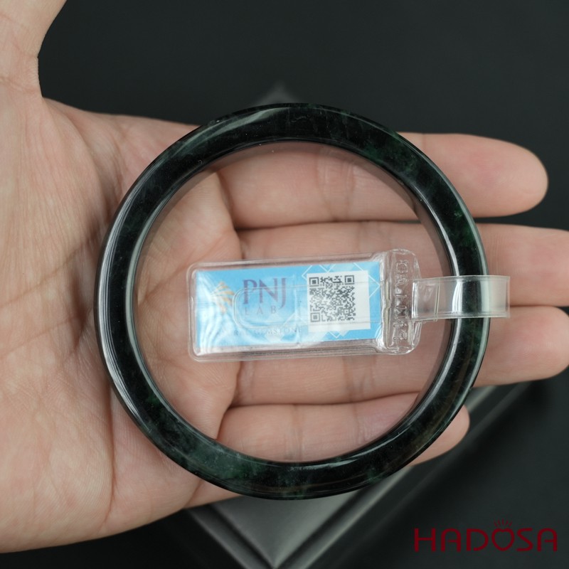 Vòng cẩm thạch sơn thuỷ bản vuông ni 56