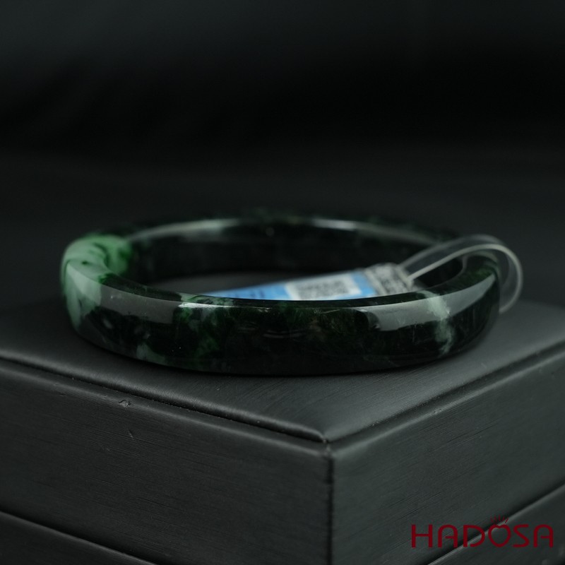 Vòng cẩm thạch sơn thuỷ bản vuông ni 58