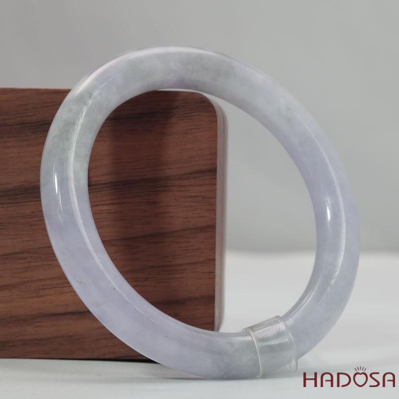 Vòng Ngọc Cẩm Thạch Tròn Xanh Trong Vân Lý Ni 53