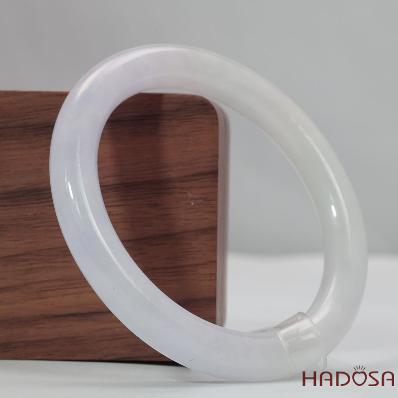 Vòng Cẩm Thạch Tím Tử La Lan Trong Ánh Xám Ni 55