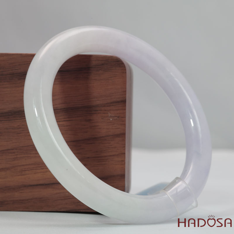 Vòng Cẩm Thạch Tím Tử La Lan Trong Ánh Xám Ni 55