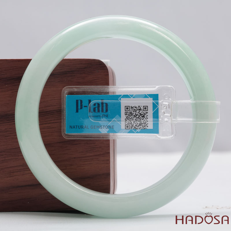 Vòng Ngọc Cẩm Thạch Xanh Lý Trong Vân Lý Ni 55