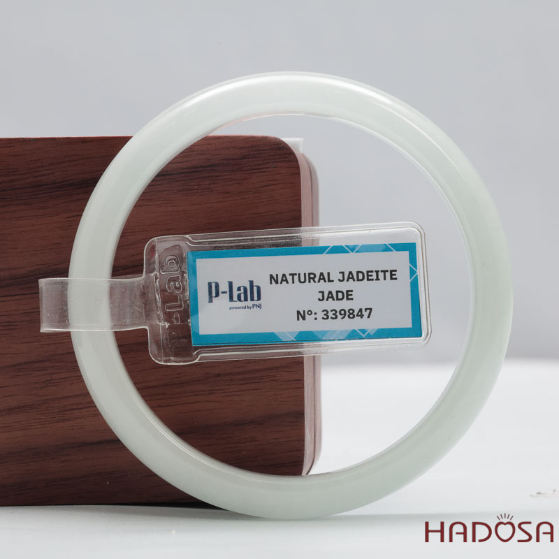 Vòng Ngọc Cẩm Thạch Xanh Lý Trong Vân Lý Ni 52