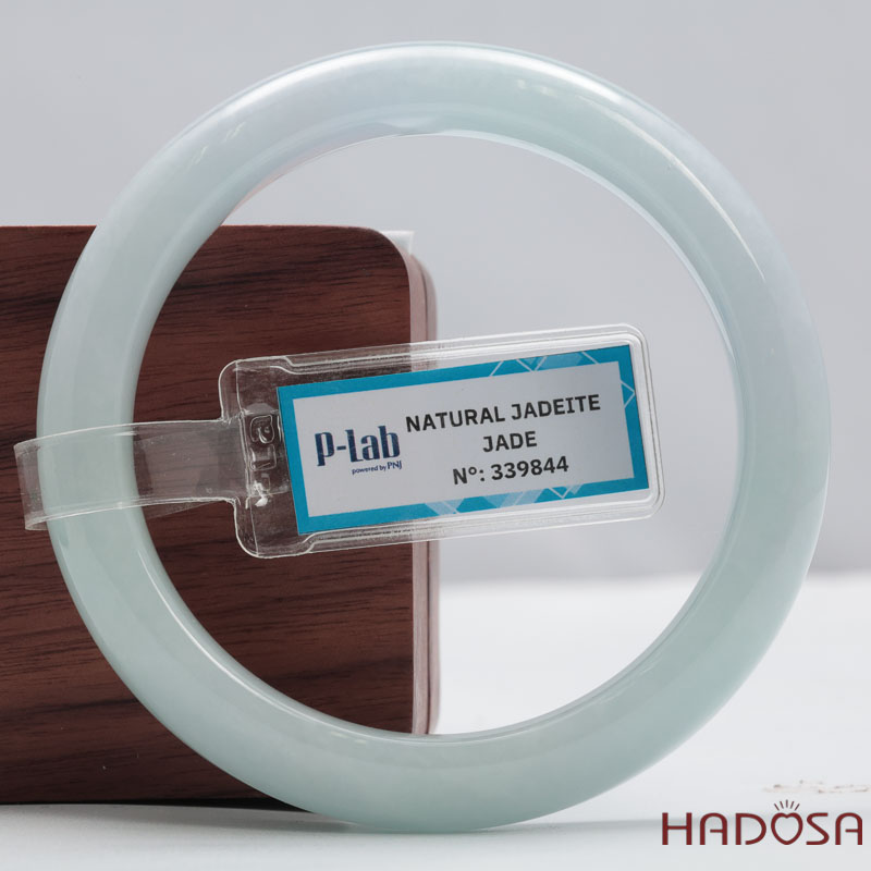 Vòng Tay Ngọc Cẩm Thạch Xanh Lý Trong Vân Lý Ni 56