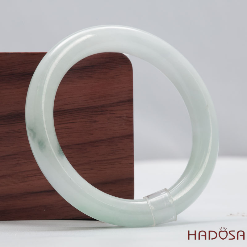 Vòng Ngọc Cẩm Thạch Tròn Xanh Trong Vân Lý Ni 50