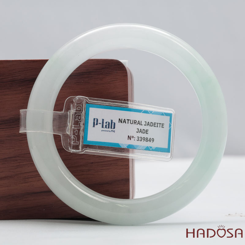 Vòng Tay Ngọc Cẩm Thạch Tròn Xanh Trong Vân Lý Ni 51