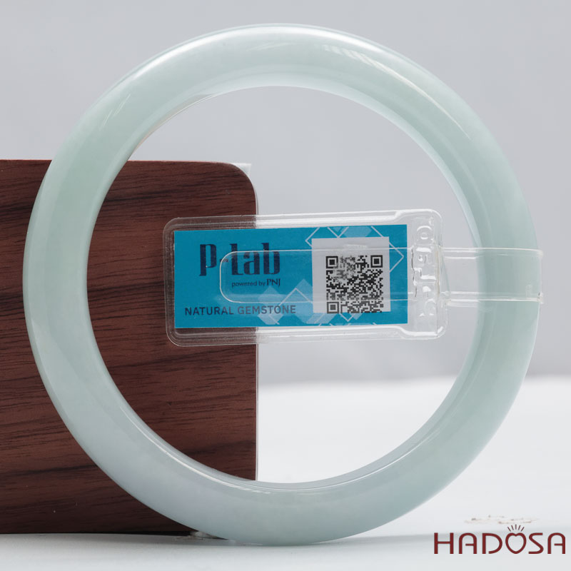 Vòng Tay Ngọc Cẩm Thạch Xanh  LýTrong Vân Lý Ni 58