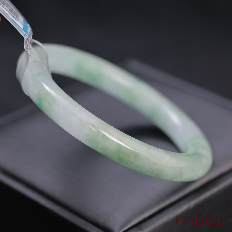 Vòng Ngọc Cẩm Thạch bản tròn xanh đậu ni 52