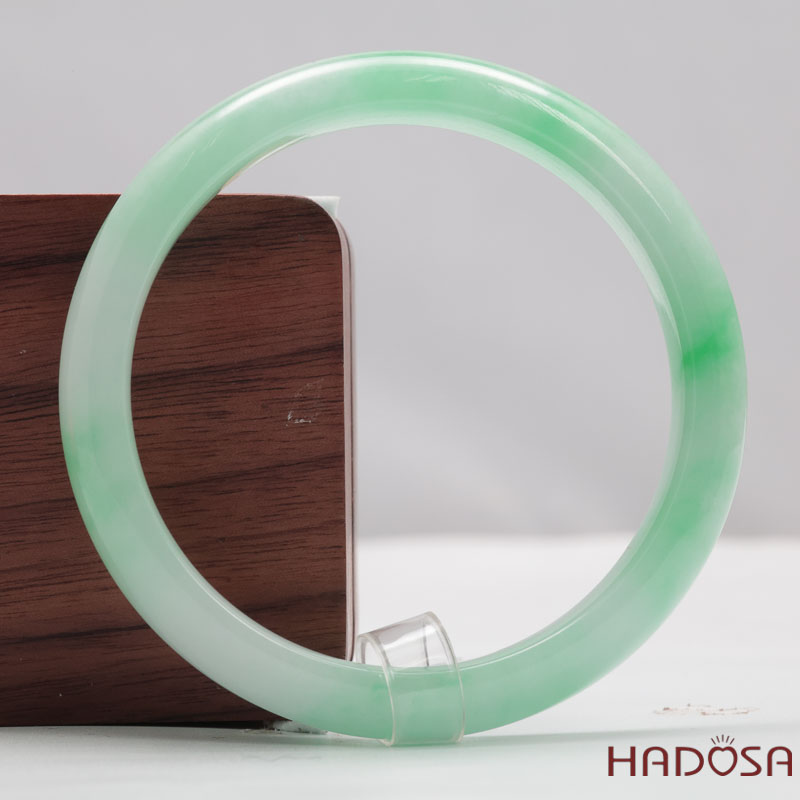 Ngọc cẩm thạch xanh vân lý ni 55