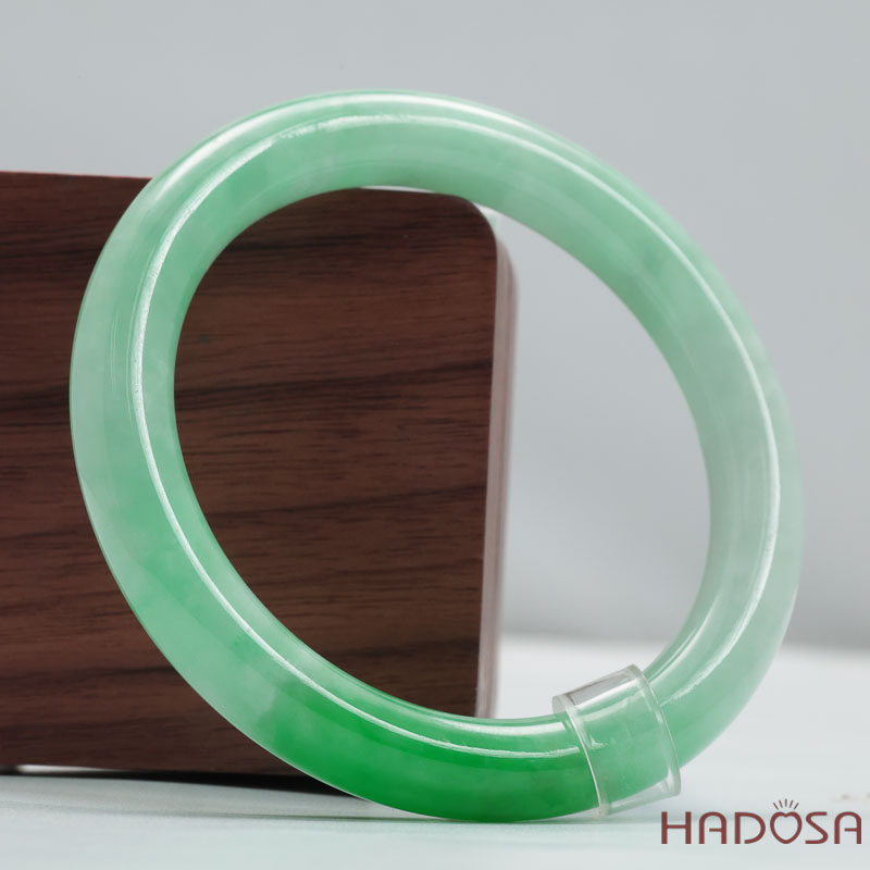 Vòng Đá Cẩm Thạch Xanh Táo Vân Lý Ni 53