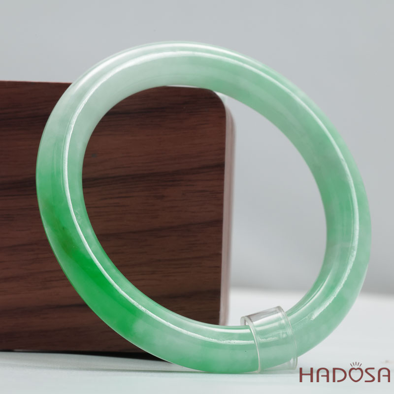 Vòng Đá Cẩm Thạch Xanh Táo Vân Lý Ni 53