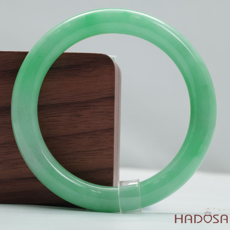 Vòng Cẩm Thạch Xanh Táo Vân Lý Ni 54