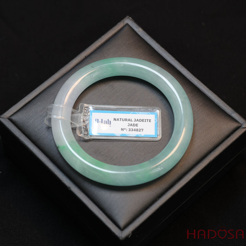 Vòng Ngọc Cẩm Thạch bản tròn xanh điểm lí ni 51