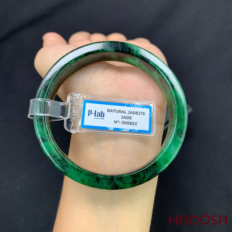 Vòng Ngọc Cẩm Thạch Sơn Thủy Ni 58 Bản Vuông | HADOSA