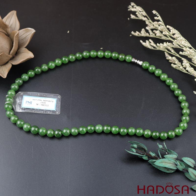 Vòng cổ Ngọc Bích Canada 8mm cao cấp