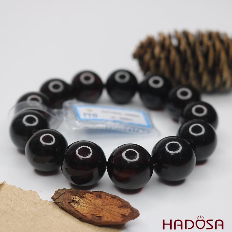 Vòng Hổ Phách Baltic Huyết đen 18mm