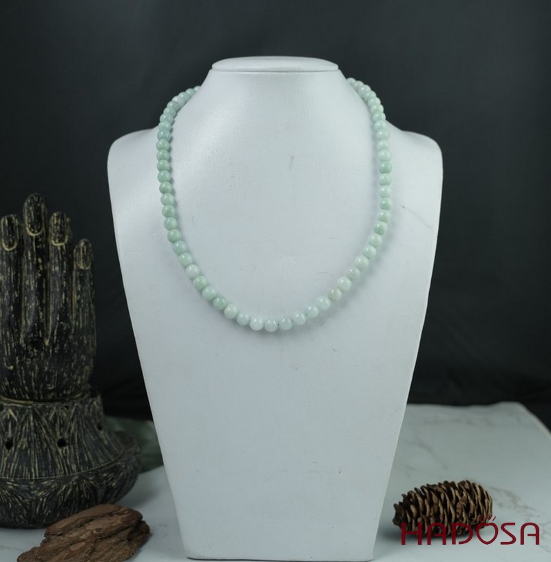 Vòng cổ Ngọc Cẩm Thạch Jade A đậu chủng xanh lí 8mm 50cm