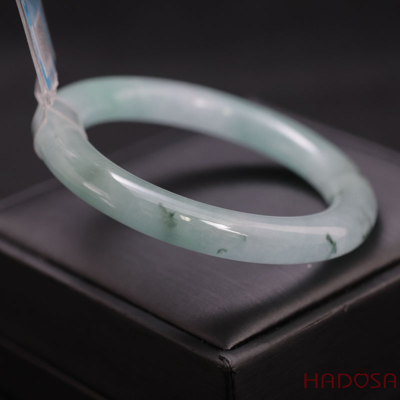 Vòng Ngọc Cẩm Thạch bản tròn xanh điểm lí ni 54