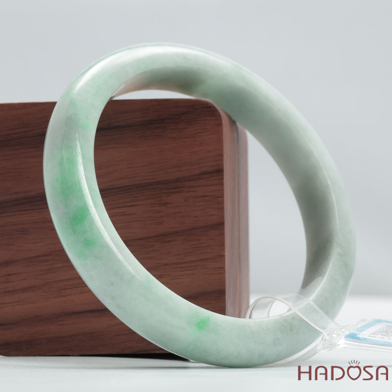 Vòng  Ngọc Cẩm Thạch Type Xanh Môn Điểm Lí Lá Hẹ Ni 59