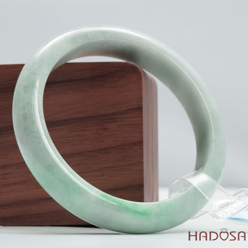 Vòng  Ngọc Cẩm Thạch Type Xanh Môn Điểm Lí Lá Hẹ Ni 59