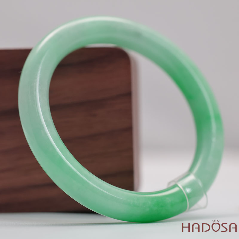 Vòng Đá Cẩm Thạch Xanh Táo Vân Lý Ni 54