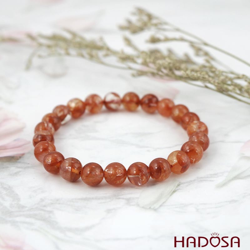 Vòng đá Thạch Anh ưu linh huyết 8mm