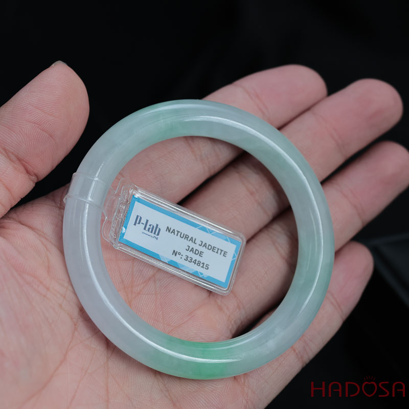 Vòng kiềng Ngọc Cẩm Thạch bản tròn xanh trong vân lý ni 57