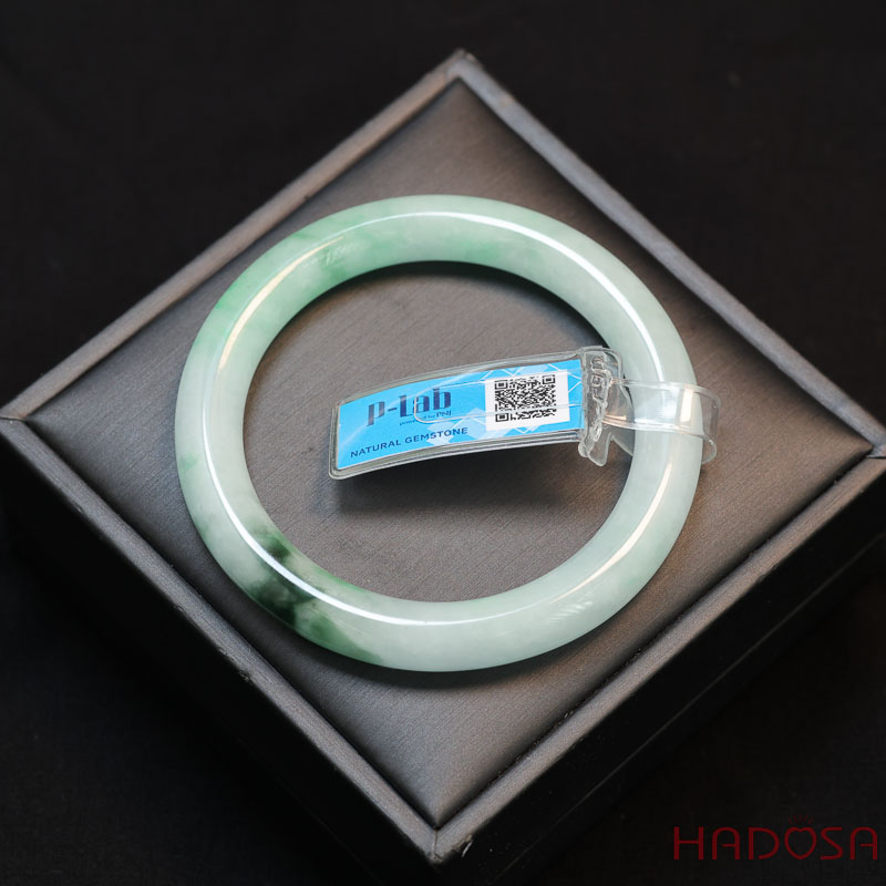 Vòng Ngọc Cẩm Thạch bản tròn trắng phớt lí ni 53