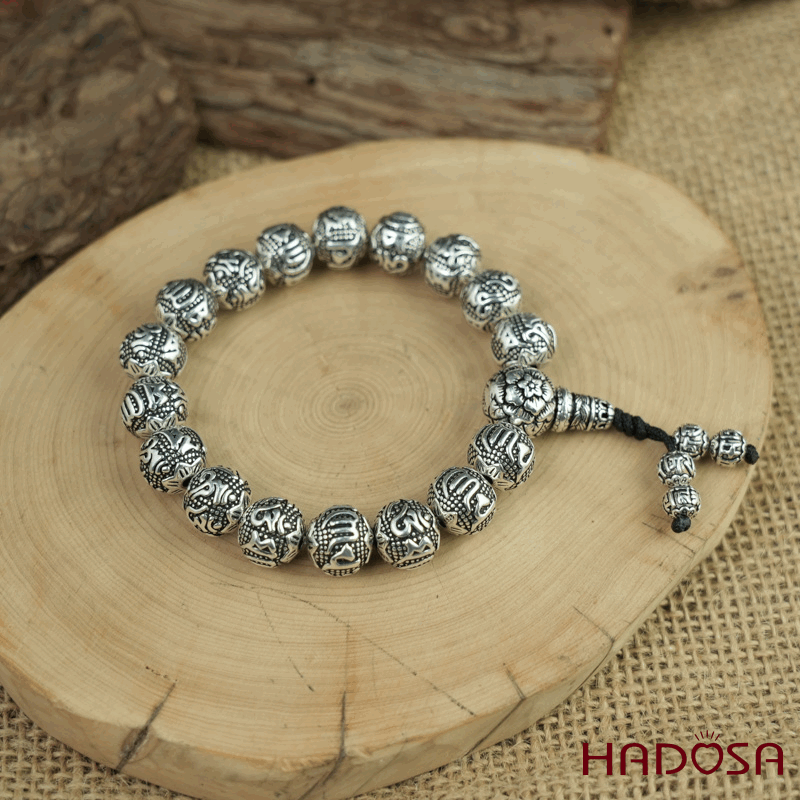 Vòng hạt bạc Thái Om Mani Padme Hum 10mm