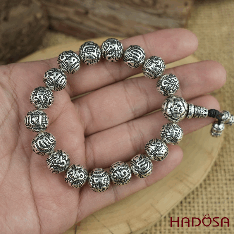 Vòng hạt bạc Thái Om Mani Padme Hum 10mm