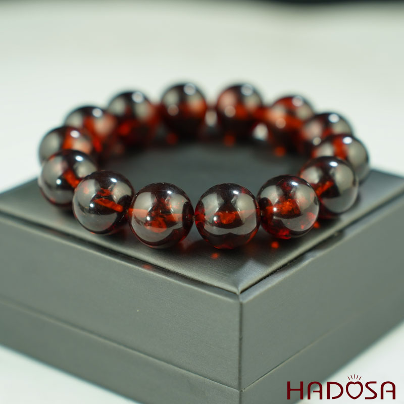 Vòng Hổ Phách Baltic huyết đỏ 16mm