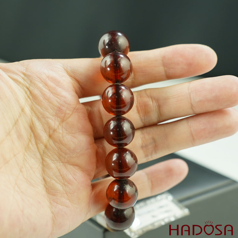 Vòng Hổ Phách huyết đỏ 13mm