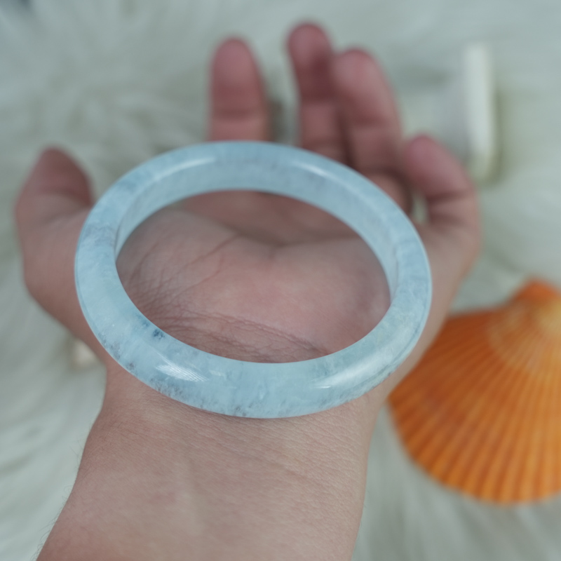 Vòng kiềng Aquamarine oval ni 56 chuẩn 4A