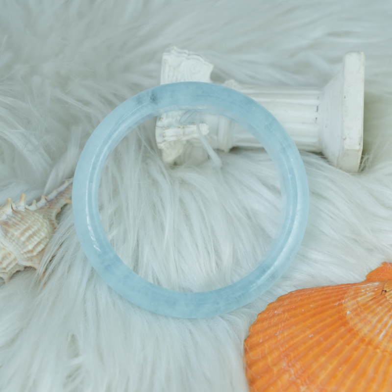 Vòng kiềng Aquamarine oval ni 57 chuẩn 4A