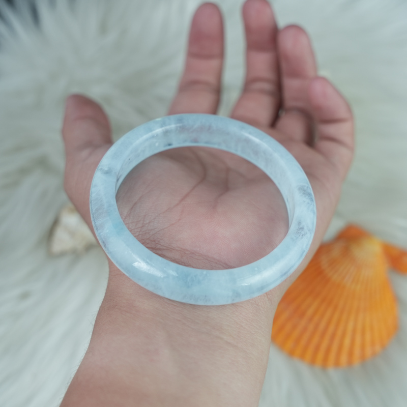 Vòng kiềng Aquamarine oval ni 57 chuẩn 4A