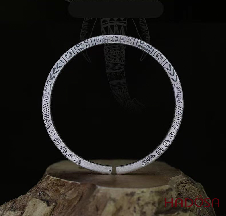 Vòng Kiềng Bạc Thái Khắc Họa Văn Hóa Á Đông Cổ Truyền