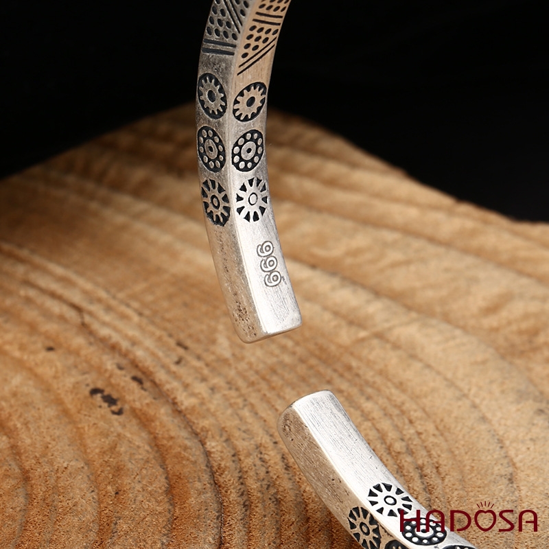 Vòng Kiềng Bạc Thái Khắc Họa Văn Hóa Á Đông Cổ Truyền