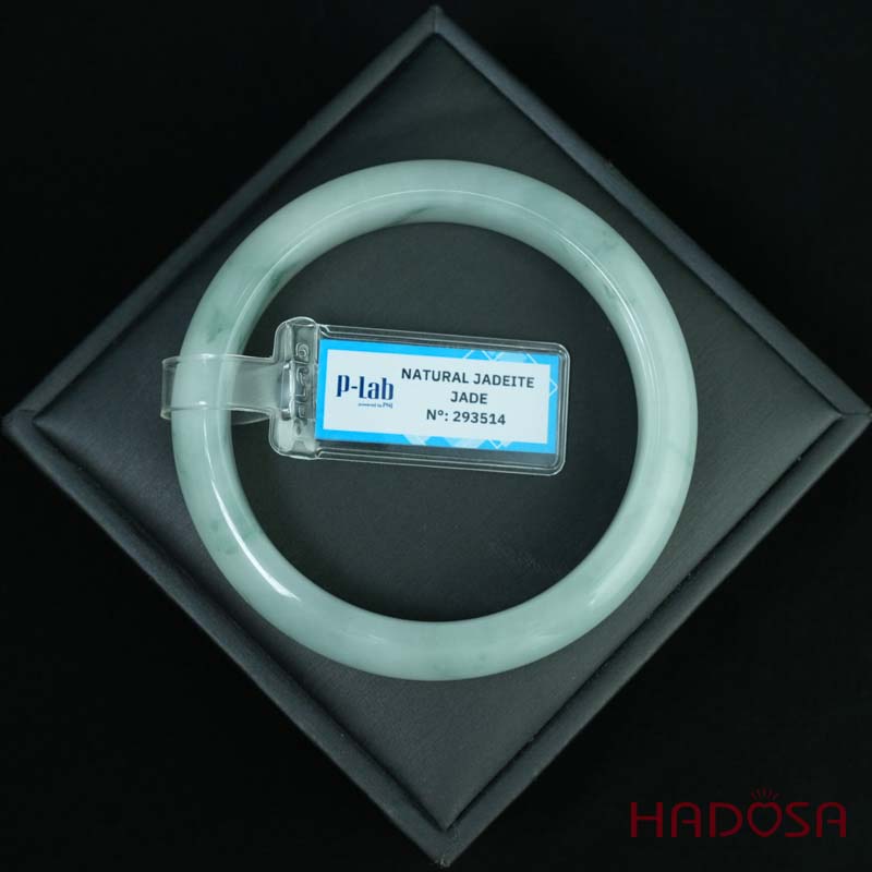 Vòng Ngọc Cẩm Thạch lá hẹ xanh điểm lí ni 56