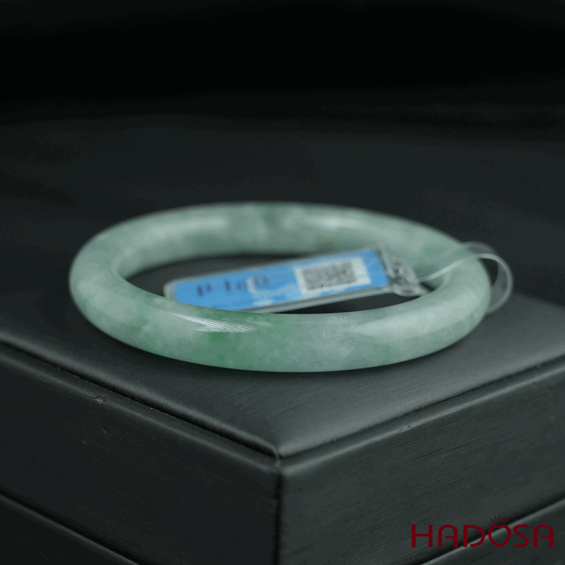 Vòng Ngọc Cẩm Thạch bản tròn xanh đậu ni 53
