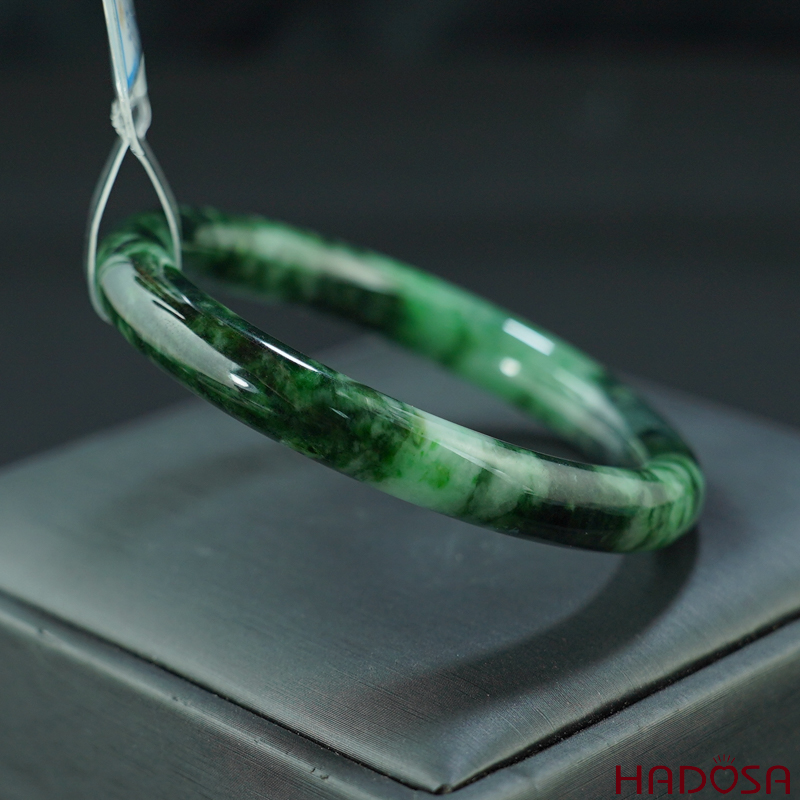 Vòng Ngọc Cẩm Thạch bản tròn xanh vân đậm ni 50