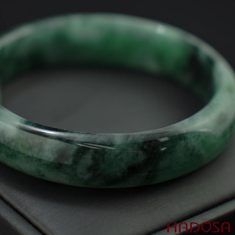 Vòng kiềng Cẩm Thạch lá hẹ xanh lí ni 60