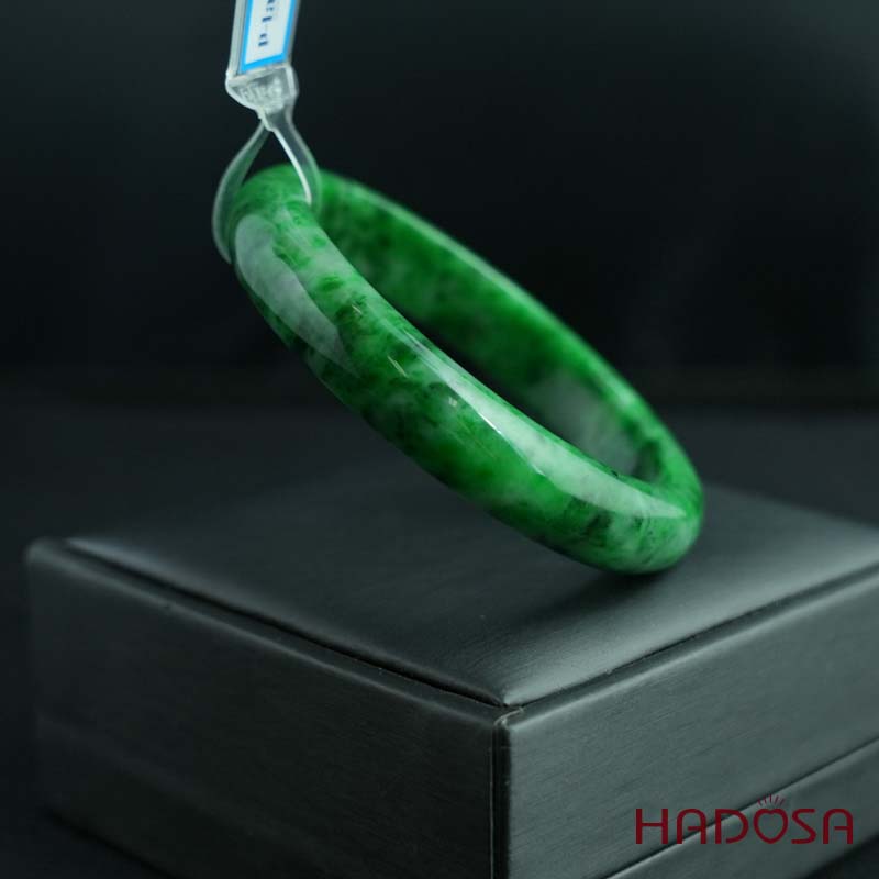 Vòng Ngọc Cẩm Thạch lá hẹ xanh vân bông ni 58